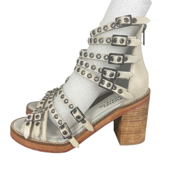 VINTAGE FOUNDRY JAMINA BLOCK HEEL LEATHER STUDDED SANDALS IN WHITE 7 NEW!! - Picture 1 of 8